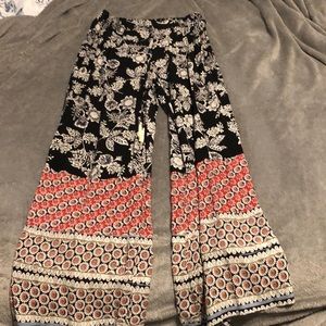 Patterned pants